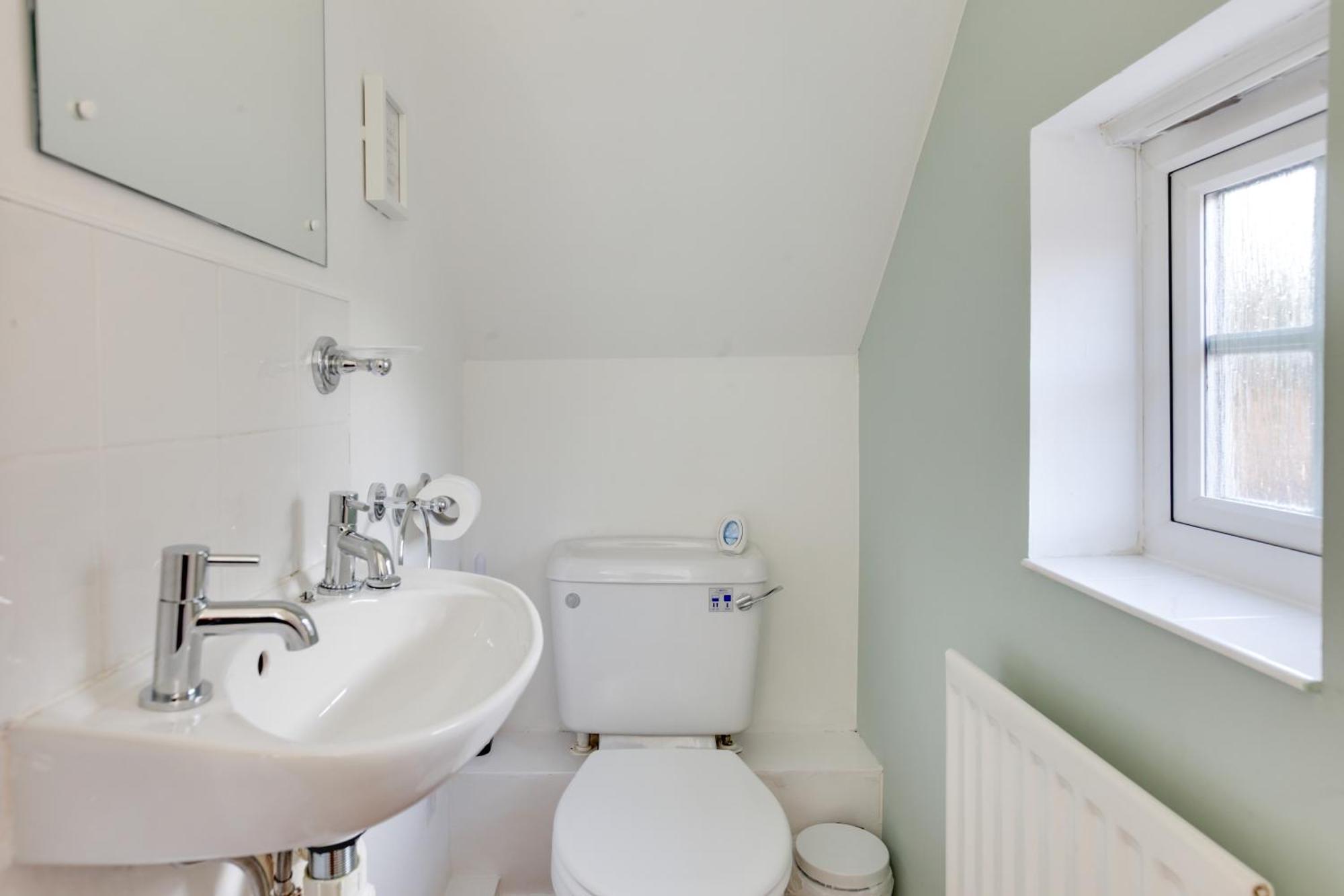 Cosy Two Bedroom House - Chelmsford - Free Parking And Wifi Eksteriør billede