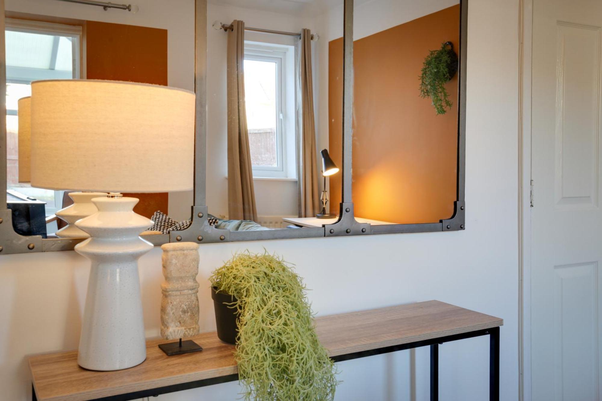 Cosy Two Bedroom House - Chelmsford - Free Parking And Wifi Eksteriør billede