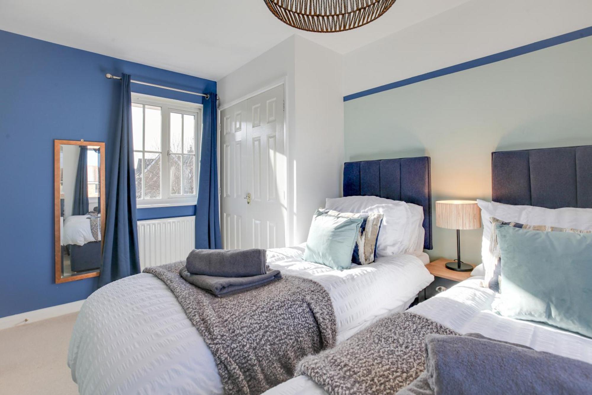 Cosy Two Bedroom House - Chelmsford - Free Parking And Wifi Eksteriør billede